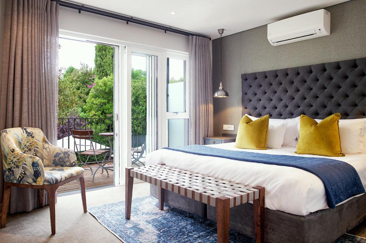 Luxe Kamer met 1 of 2 Bedden en Balkon